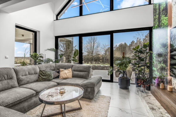 nieruchomosc-na-sprzedaz-brzezina-2.jpeg nieruchomosc-na-sprzedaz-brzezina-2.jpeg